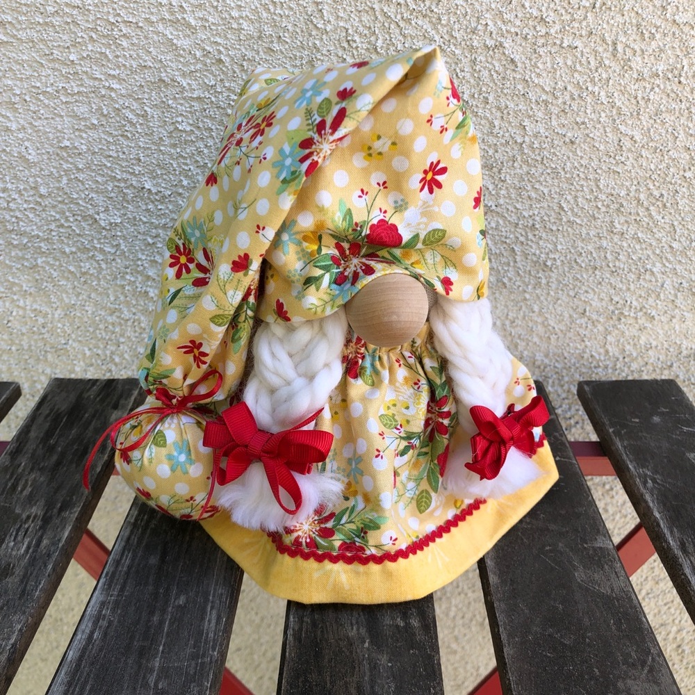 Floral Gnome Red Yellow Bows Braids All Seasons Gift Polka Dots